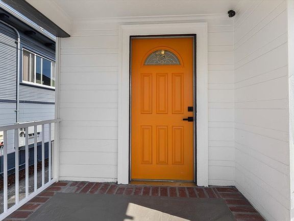 2nd image of 1237 Ashby Ave