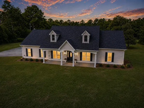 6295 Skipper Bridge Rd, Hahira, GA 31632