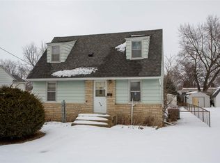 914 Adrian St, Waterloo, IA 50703