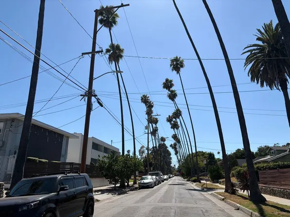 801 Earlham St, Pasadena, CA 91101