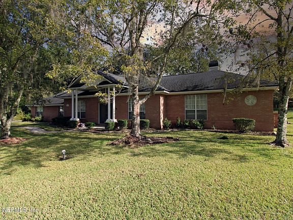 2nd image of 717 Dove Creek Cir