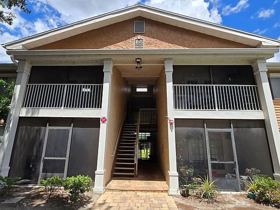 4th image of 185 N Pearl Lake Cswy Unit 104