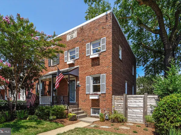 1001 Bashford La, Alexandria, VA 22314