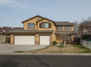 2646 N Cecelia Ave, Fresno, CA