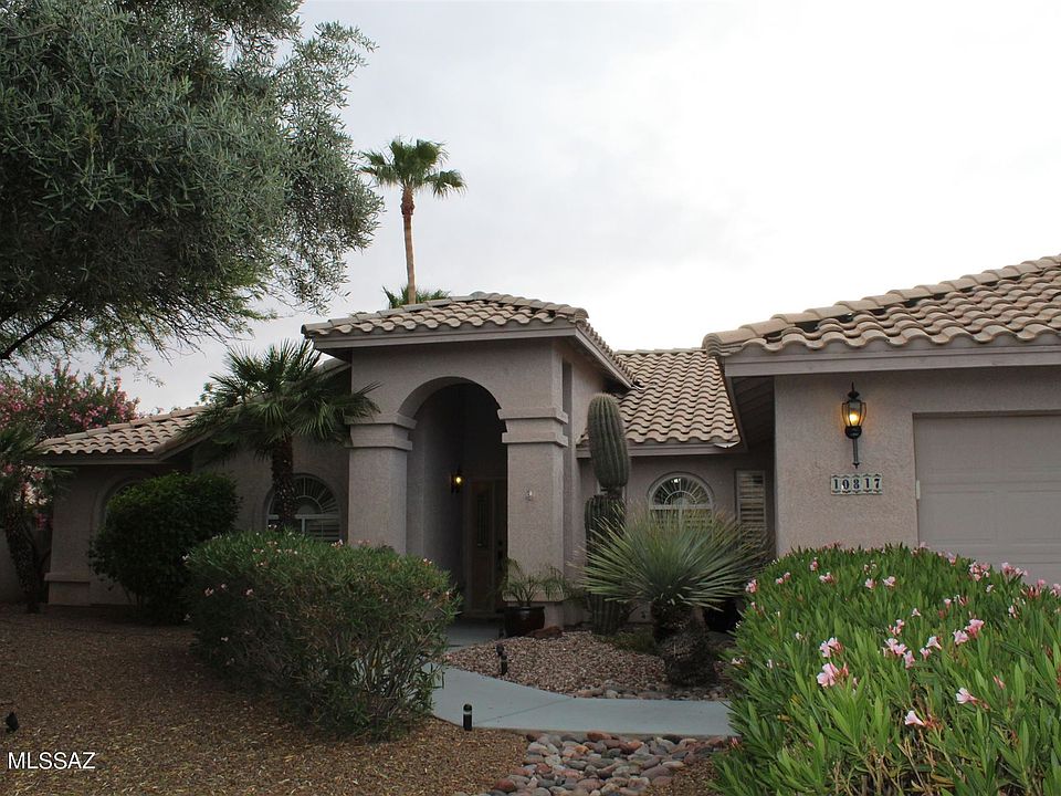 1st image of 10817 N Glen Abbey Dr