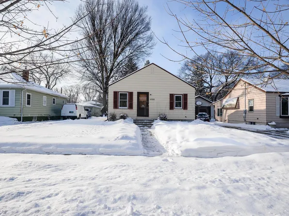 1005 2nd St S, Moorhead, MN 56560