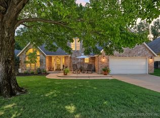 4325 E 70th St, Tulsa, OK 74136