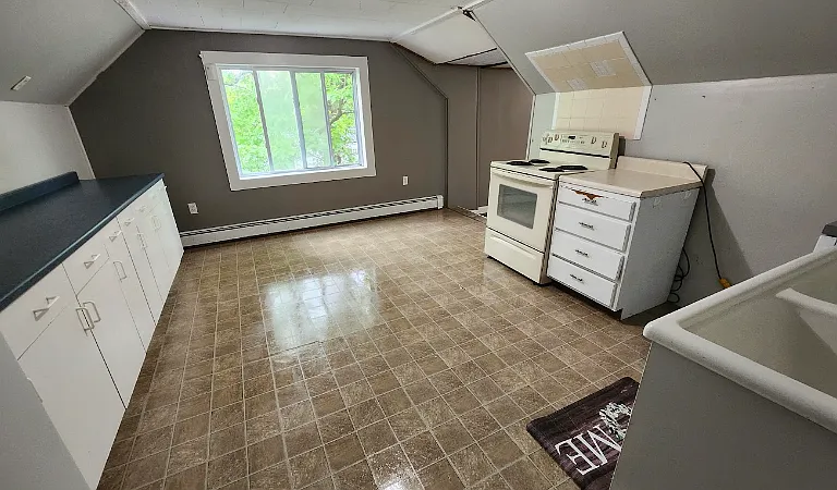 37 County Rd — Photo 3