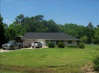 8701 Highway 613, Moss Point, MS 39562