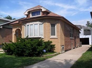 1st image of 1031 S 22nd Ave