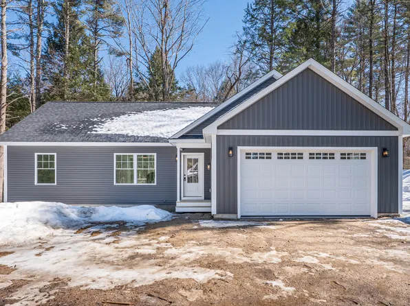 240 Leisure Lane, Limerick, ME 04048