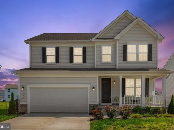6293 Bobcat Ln, King George, VA 22485