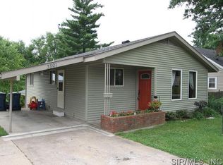 3501 Bloomer Dr, Alton, IL 62002