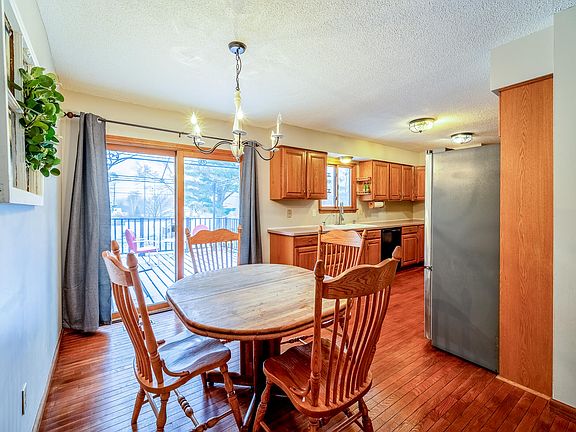 5th image of 5160 Whipple Lake Rd