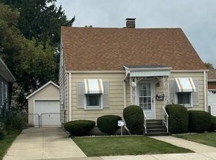 2426 21st St, Racine, WI 53403