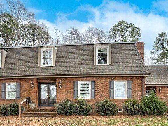 4th image of 803 E Beechtree Drive