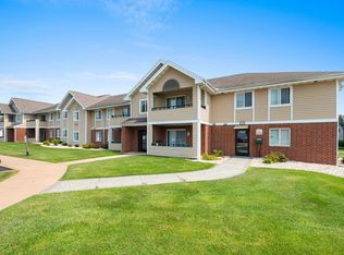 433 Autumn Dr #511-203, Delavan, WI 53115