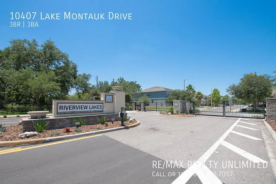 Building Photo - 10407 Lake Montauk Dr
