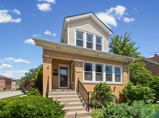 6556 Ebinger Dr #2, Niles, IL 60714