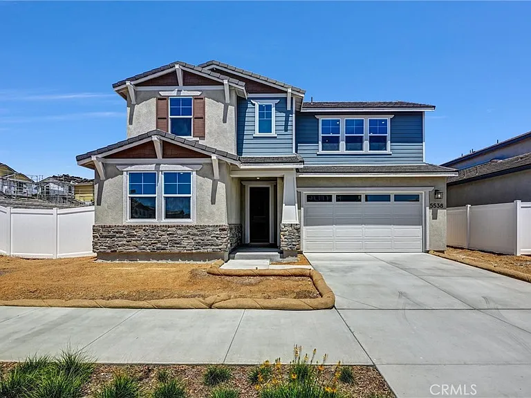 5538 Alethea Way — Photo 1