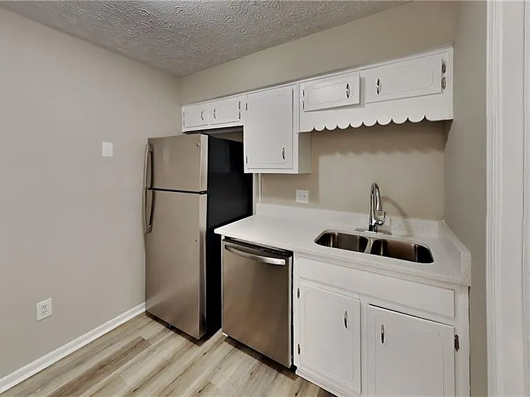 3591 Laurie Jo Dr SW — Photo 8