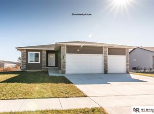 6351 SW 8th St, Lincoln, NE 68523