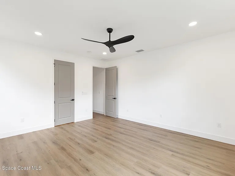 1133 Hanover Ave SW — Photo 13