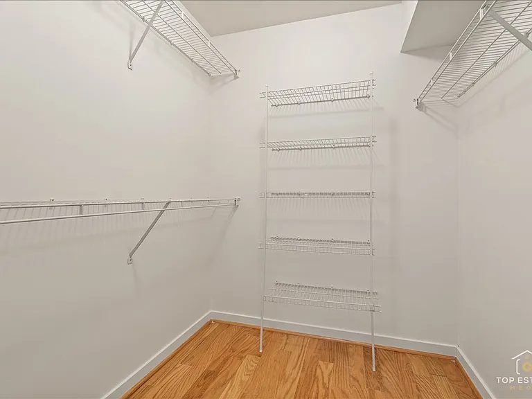 1812 S Dearborn St #10 — Photo 19
