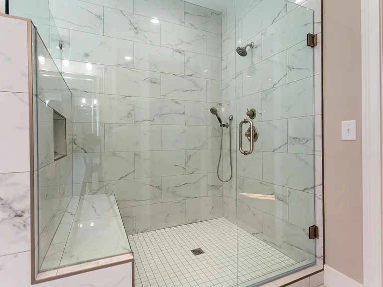 243 Bellshire Dr — Photo 22