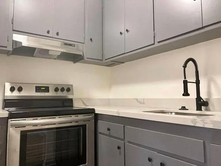 The Willis Apartments — Photo 71