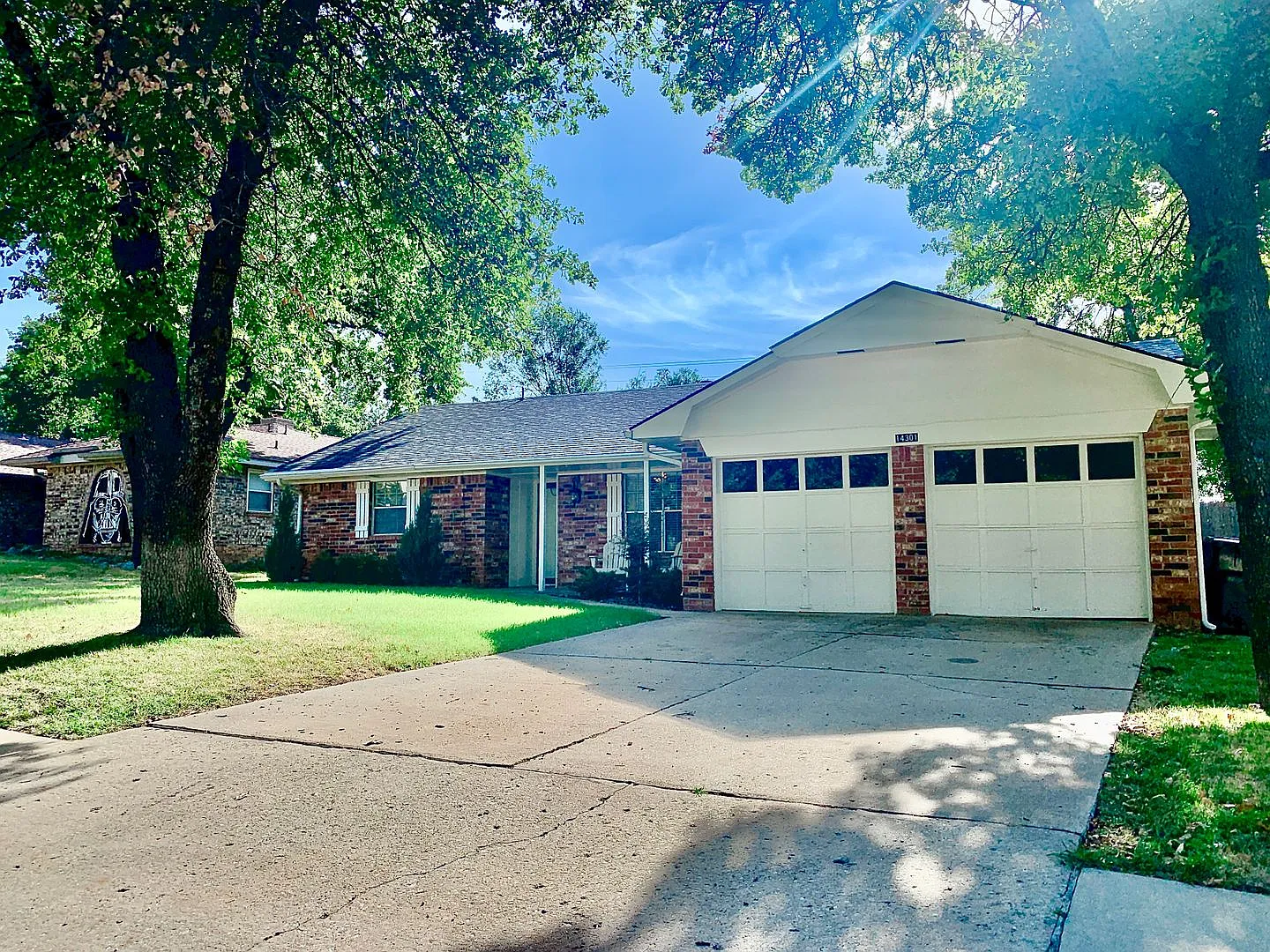 Updated home in East Edmond + Edmond Schools + 3 bedrooms — Photo 1