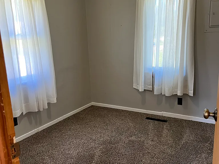 121 N Washington St #121 — Photo 10