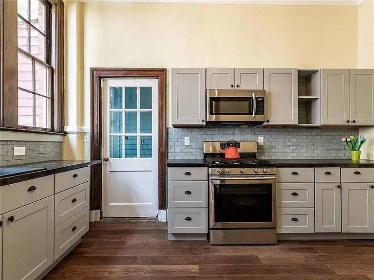 1681 E Clifton Rd NE — Photo 21
