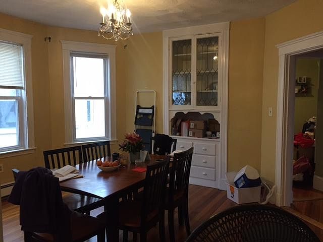 2nd image of 100 Browne St #2