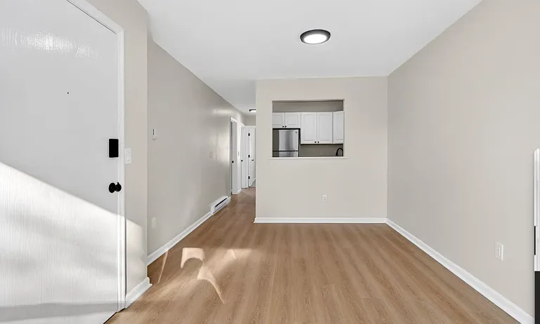 13 Sligo St #1 — Photo 2