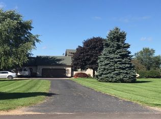 3903 E Colony Rd, Saint Johns, MI 48879