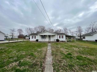 403 N McLaren St, Marion, IL 62959