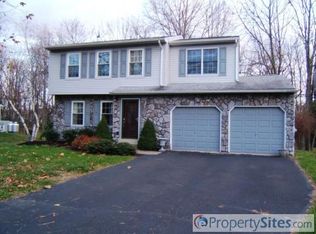 1887 Brook Ln, Jamison, PA 18929