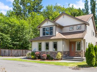 16302 81st Pl NE, Kenmore, WA 98028