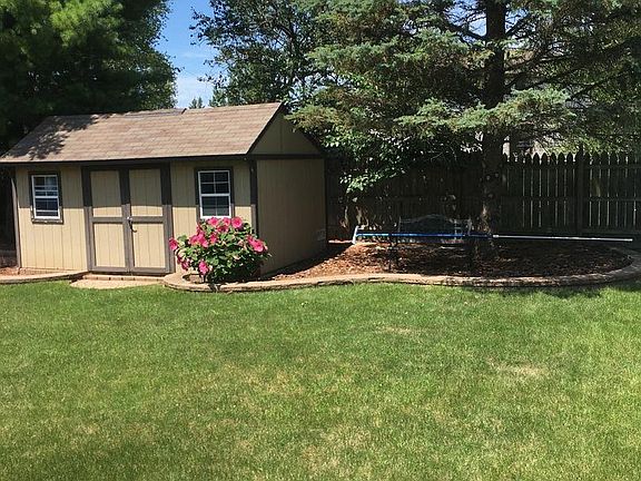 5th image of 1006 Windsor Dr