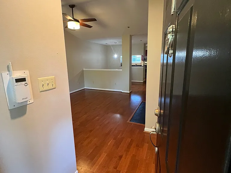 525 Olmsted Park Pl #N — Photo 2