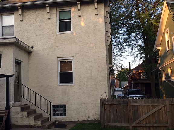 rear with driveway visable 