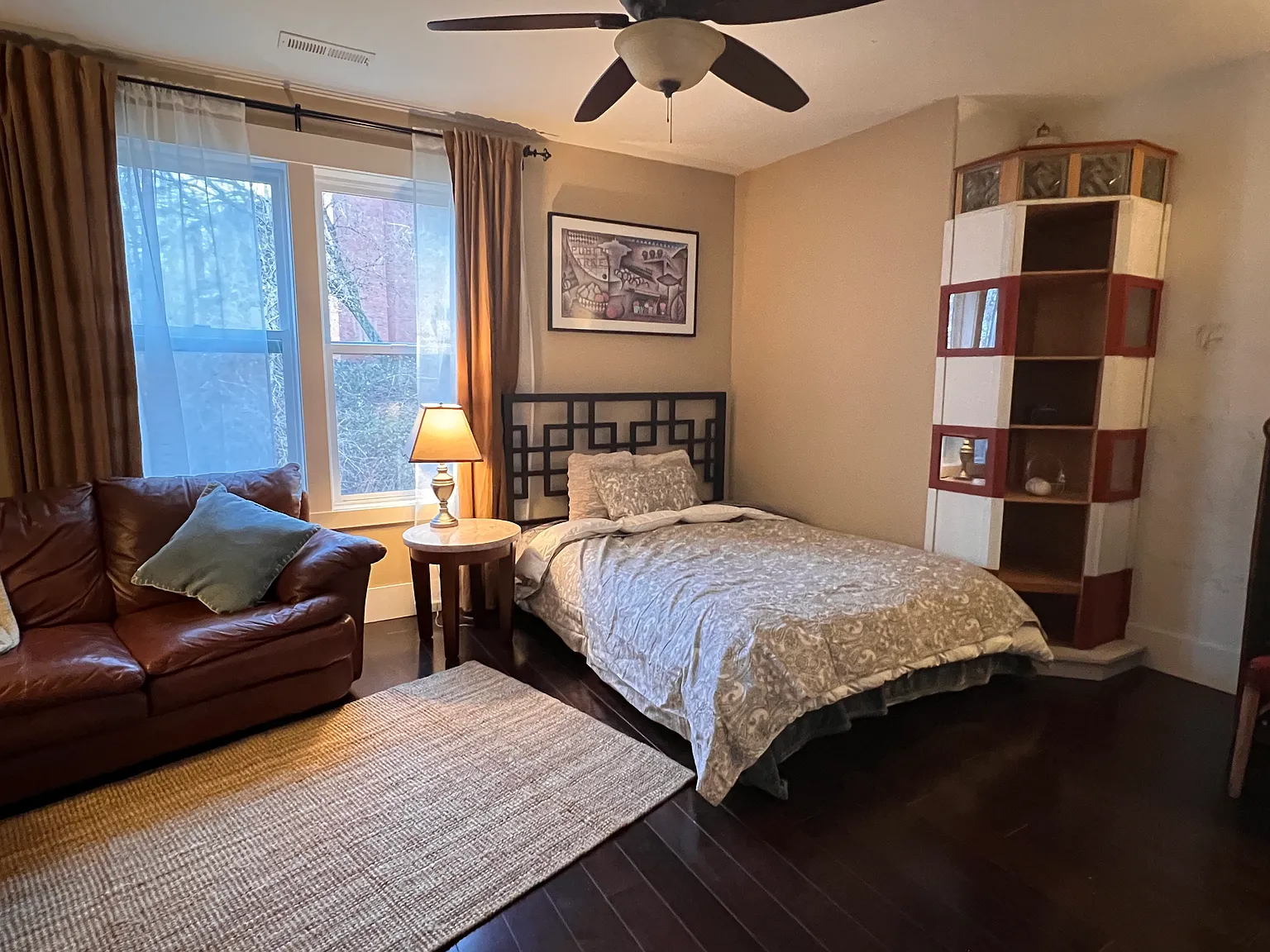4 bed, 5765 sqft, $900 — Photo 3