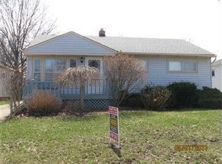 30608 Ronald Dr, Willowick, OH 44095