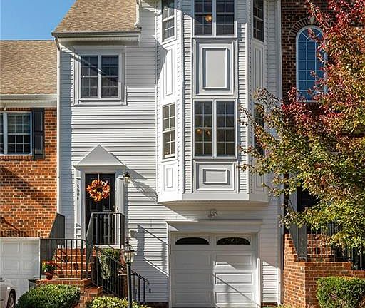 2nd image of 3004 Stratford Townes Dr