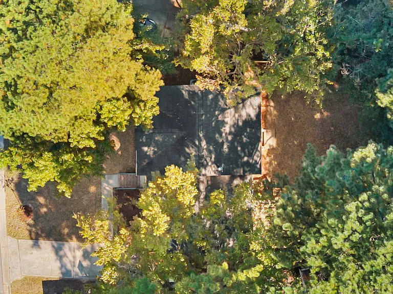 4804 Tolley Ct — Photo 37