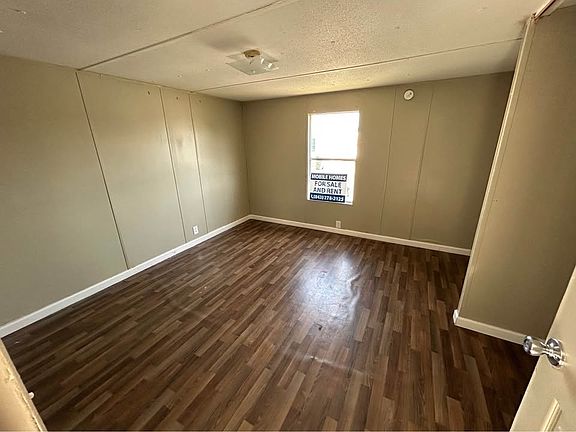 5th image of 309 Reid Ct