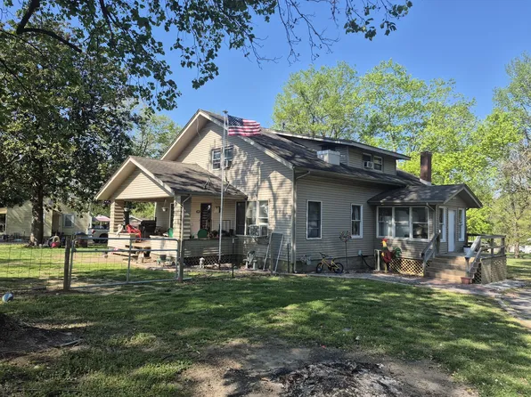 1201 Fairview Rd, Rosiclare, IL 62982