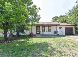 1138 Sunset Ln, Wichita Falls, TX 76306