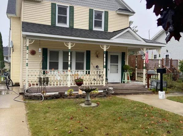 378 & 394 W Michigan Ave, Rogers City, MI 49779